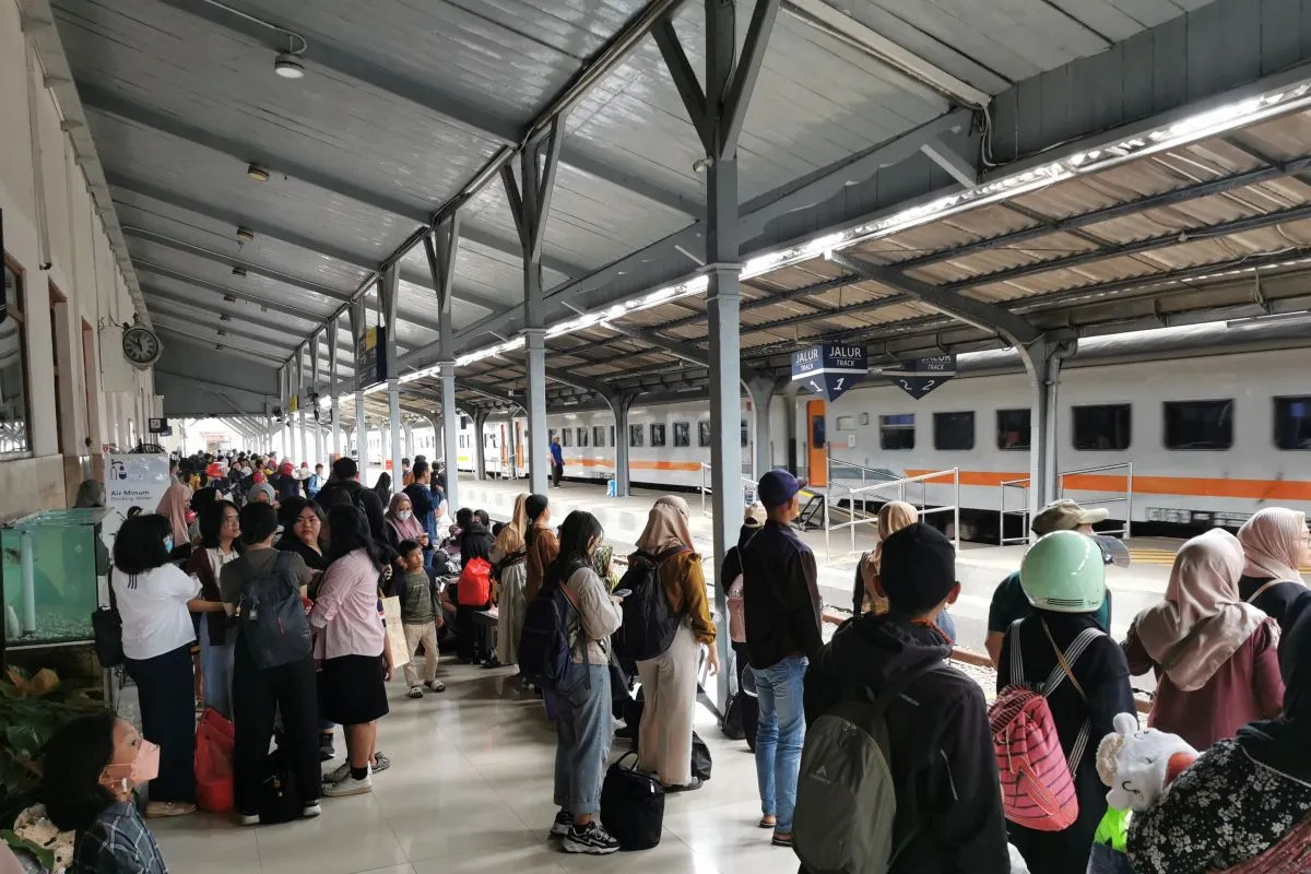 Peningkatan Mobilitas Warga Saat Waisak, Daop 9 Jember Maksimalkan Pelayanan KA