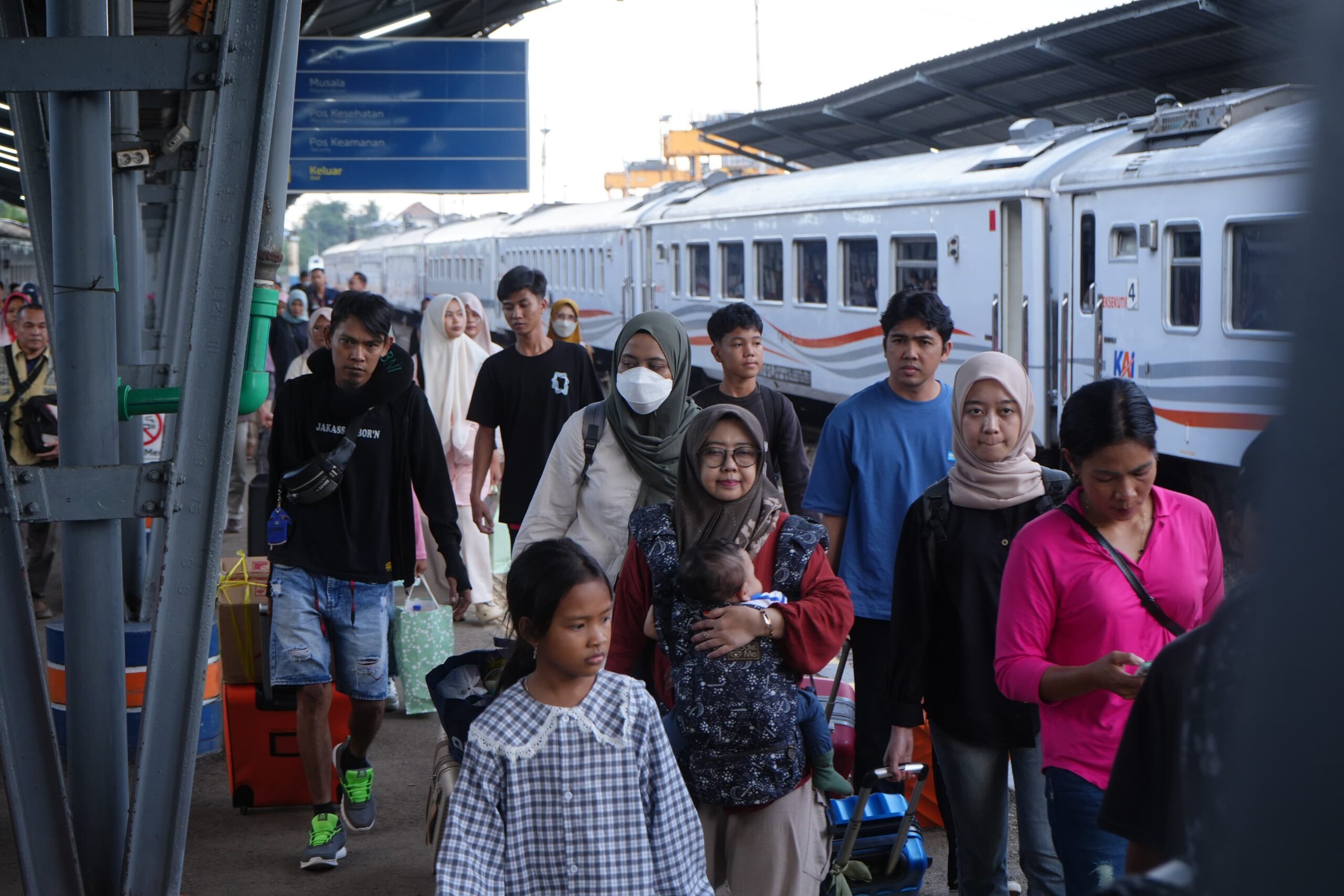 Depo Lokomotif Kertapati Siap Layani Peningkatan Layanan Kereta Selama Libur Waisak